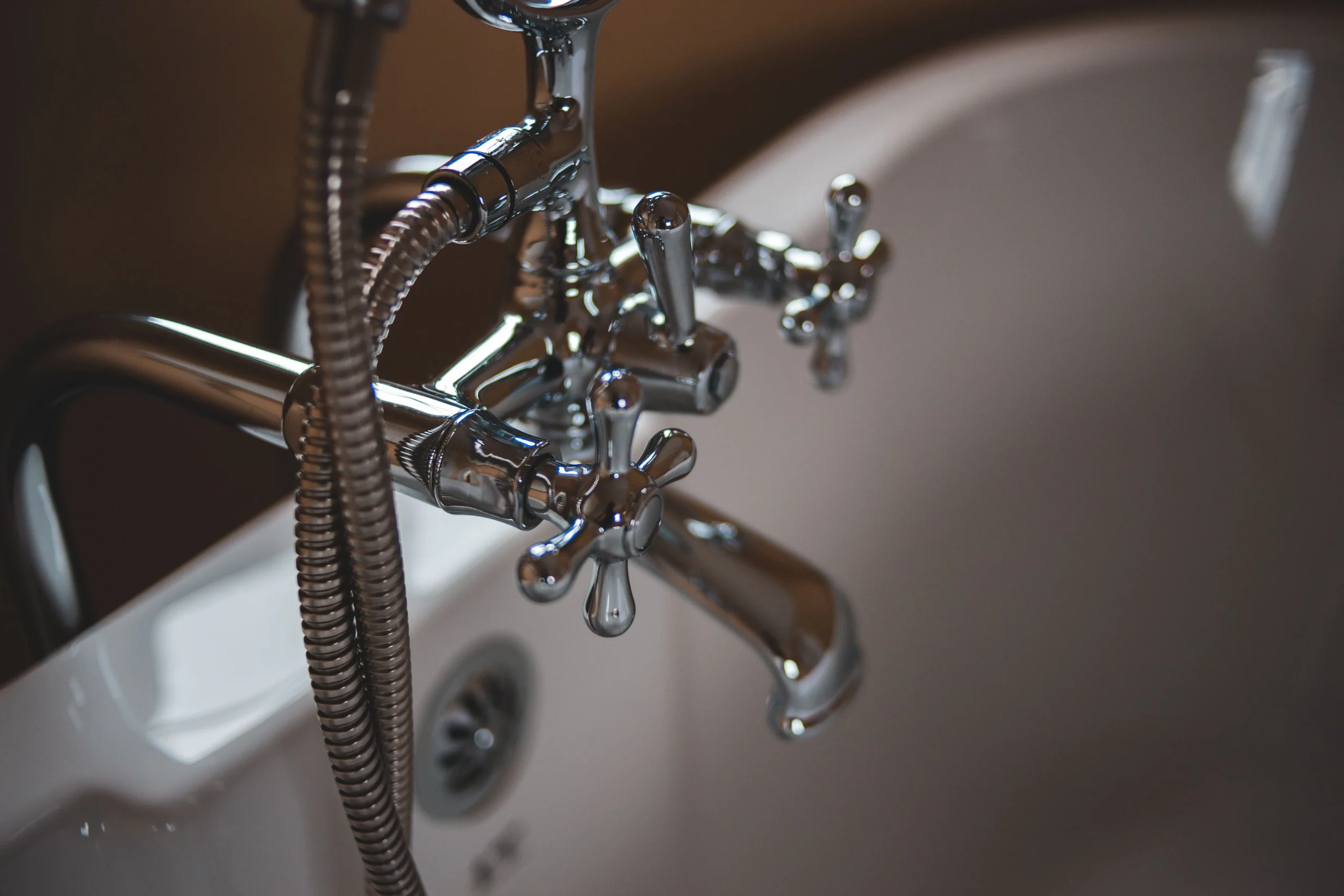 Shower Valve Repair Highland Park IL | Yale The Plumber